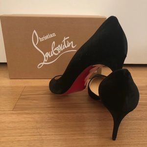 Christian Louboutin black velvet heel